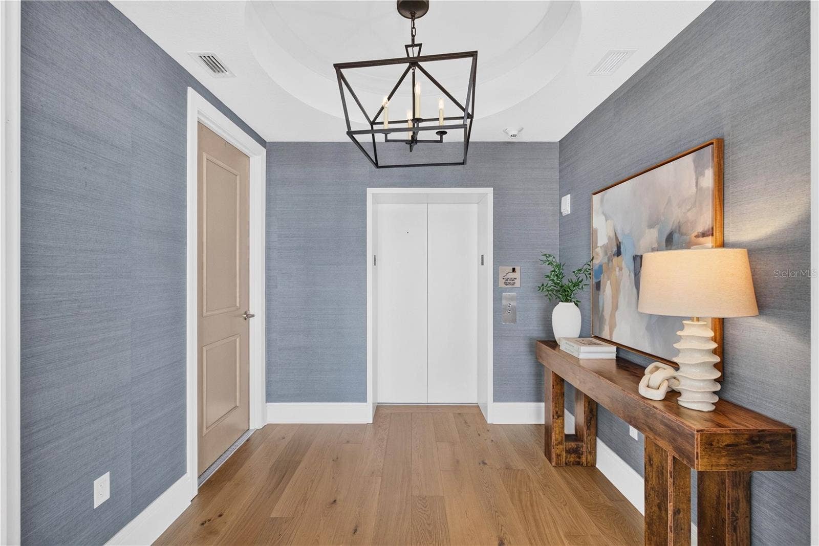 180 BEACH DRIVE NE, #502, St Petersburg, FL 33701 Private Elevator Foyer