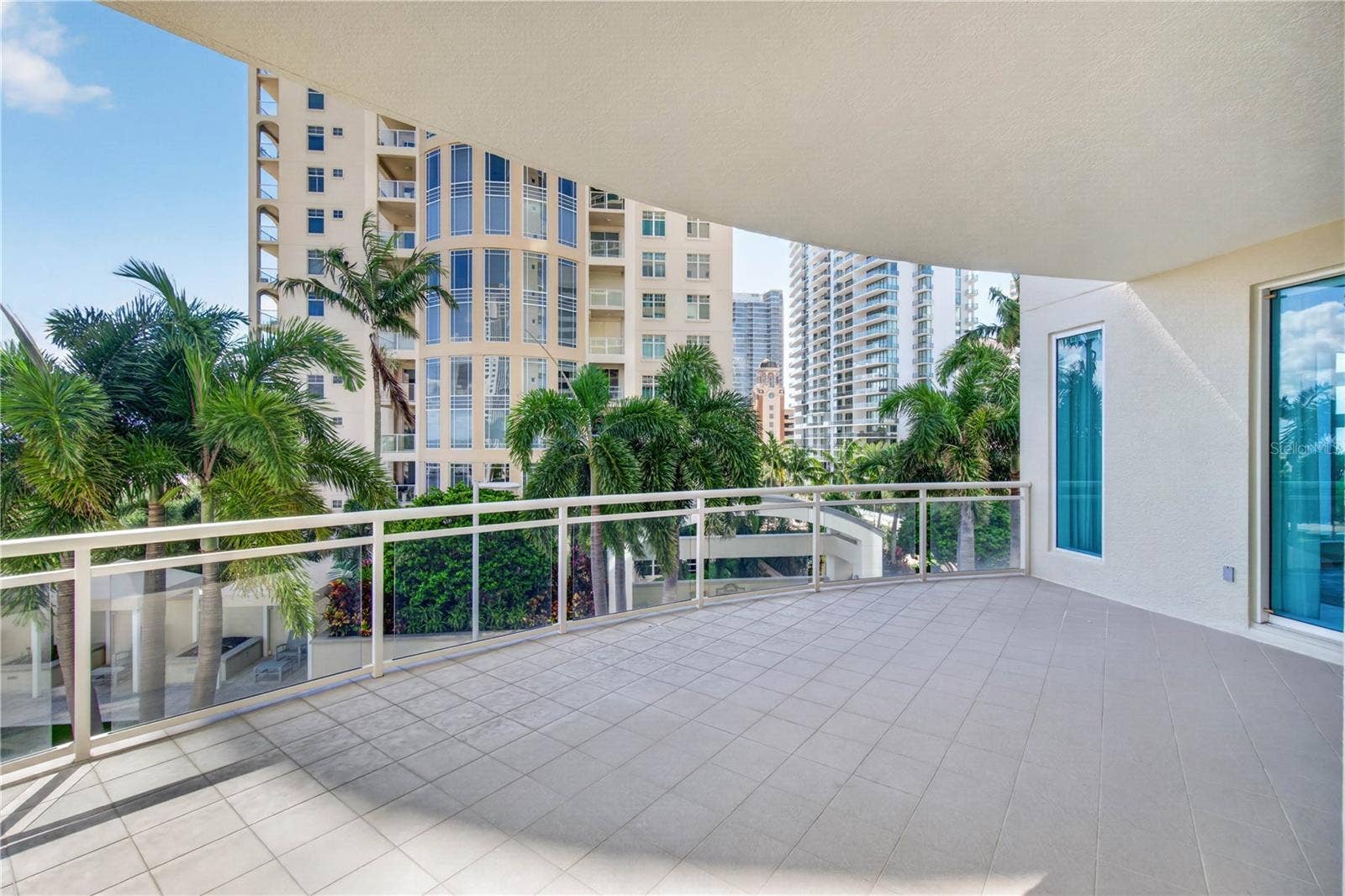 180 BEACH DRIVE NE, #502, St Petersburg, FL 33701 Primary Balcony