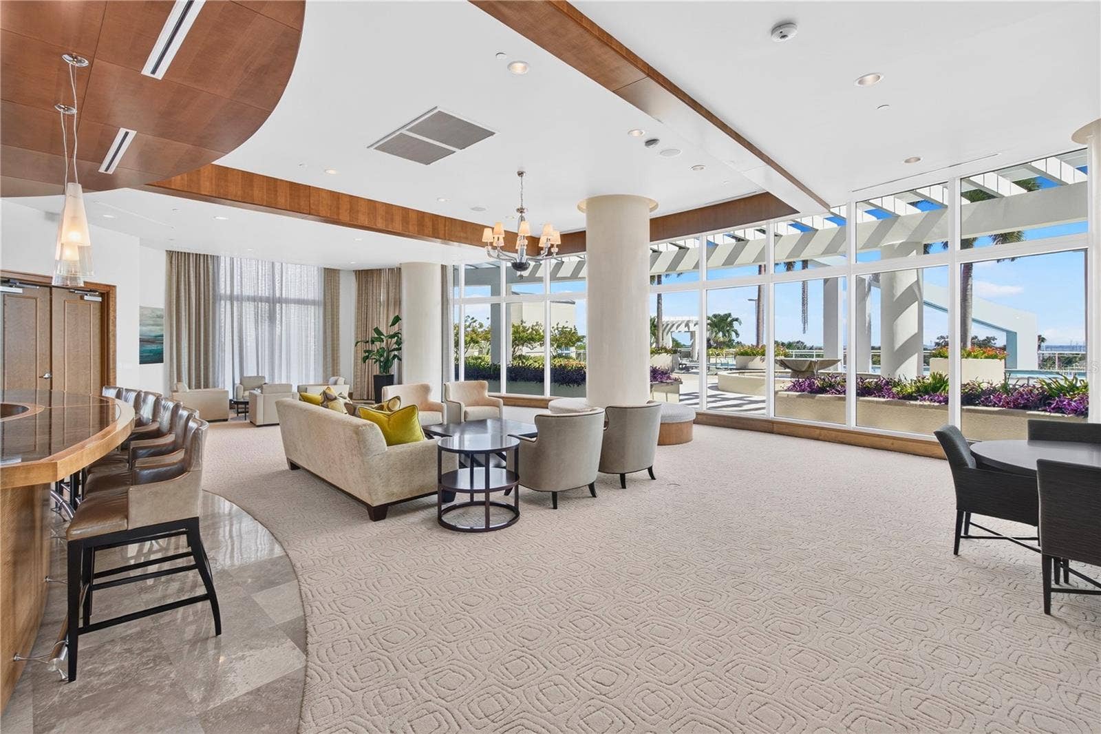 180 BEACH DRIVE NE, #502, St Petersburg, FL 33701 Community Entertaining Room with Bar & Catering Kitchen