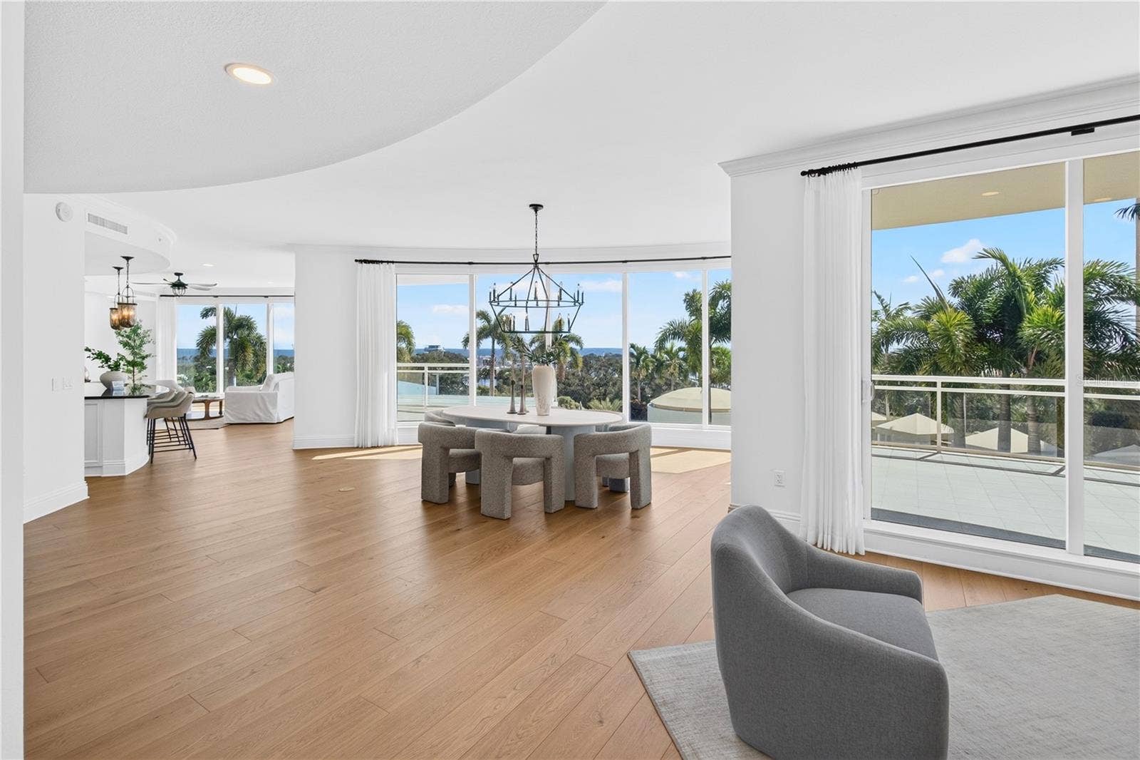 180 BEACH DRIVE NE, #502, St Petersburg, FL 33701 Dining and Formal Living Room