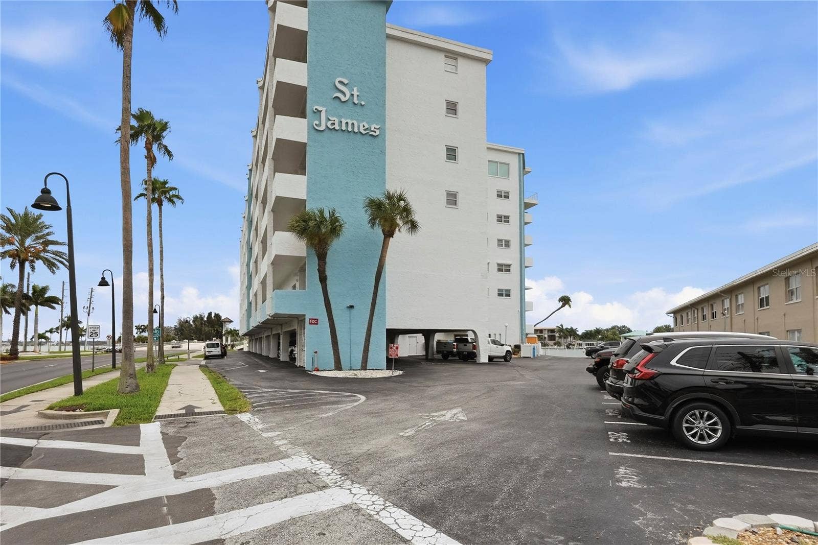 285 107TH AVENUE, #405, St Petersburg, FL 33706 285 107TH AVENUE, #405, St Petersburg, FL 33706