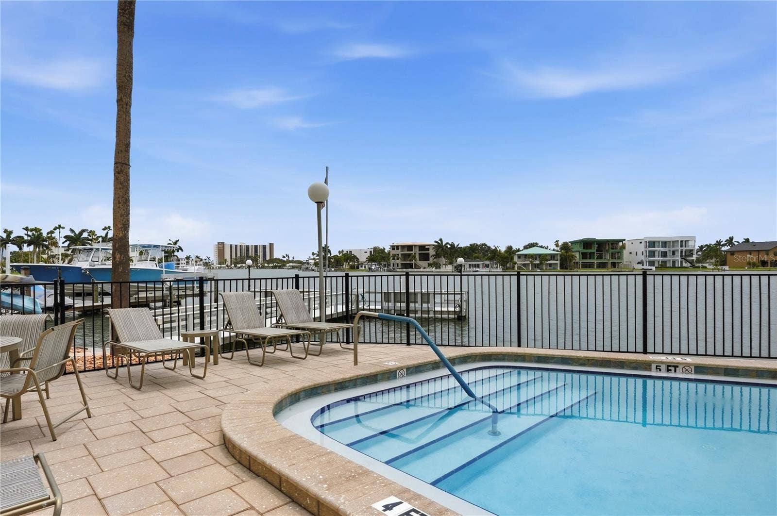 285 107TH AVENUE, #405, St Petersburg, FL 33706 285 107TH AVENUE, #405, St Petersburg, FL 33706