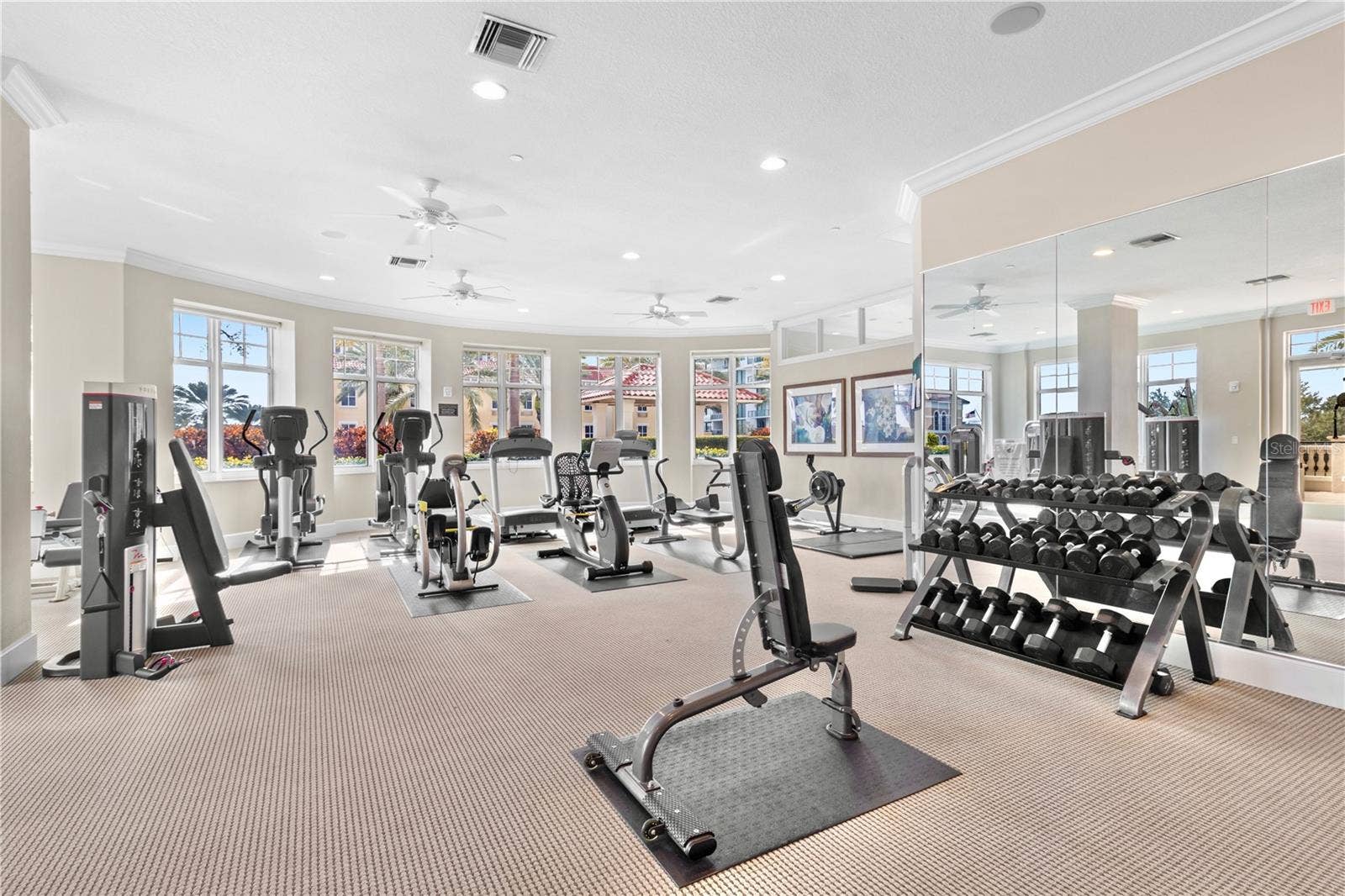 100 BEACH DRIVE NE, #401, St Petersburg, FL 33701 100 BEACH DRIVE NE, #401, St Petersburg, FL 33701