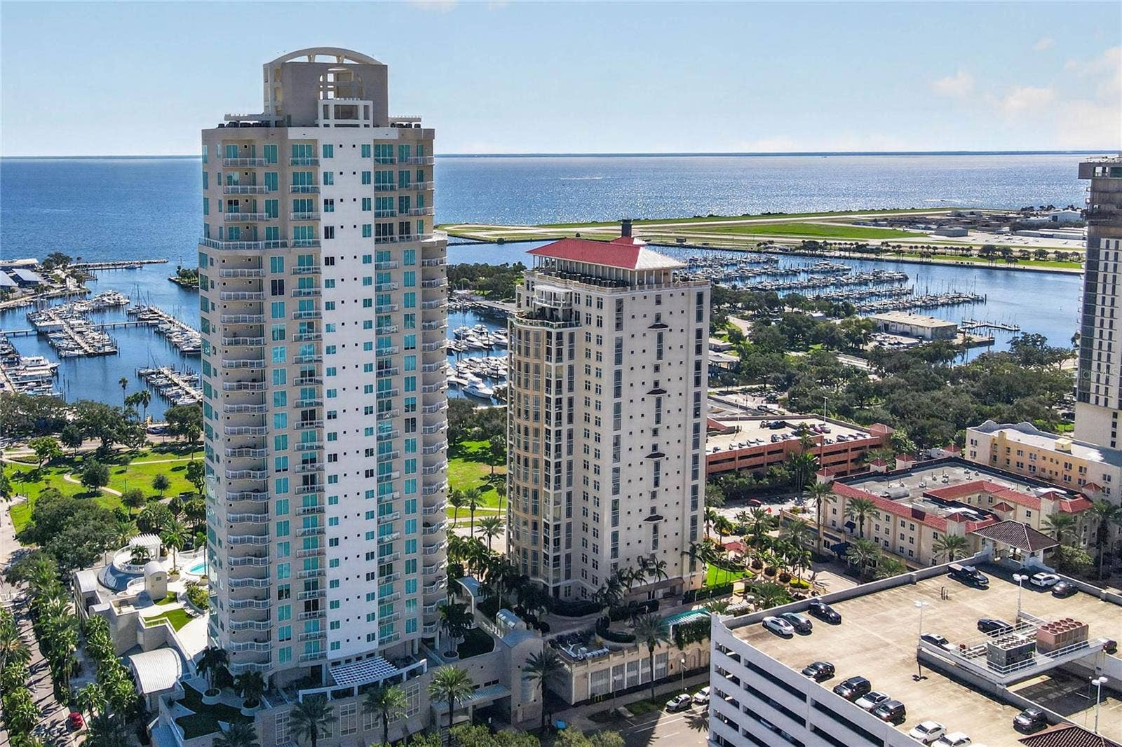 100 BEACH DRIVE NE, #401, St Petersburg, FL 33701 100 BEACH DRIVE NE, #401, St Petersburg, FL 33701
