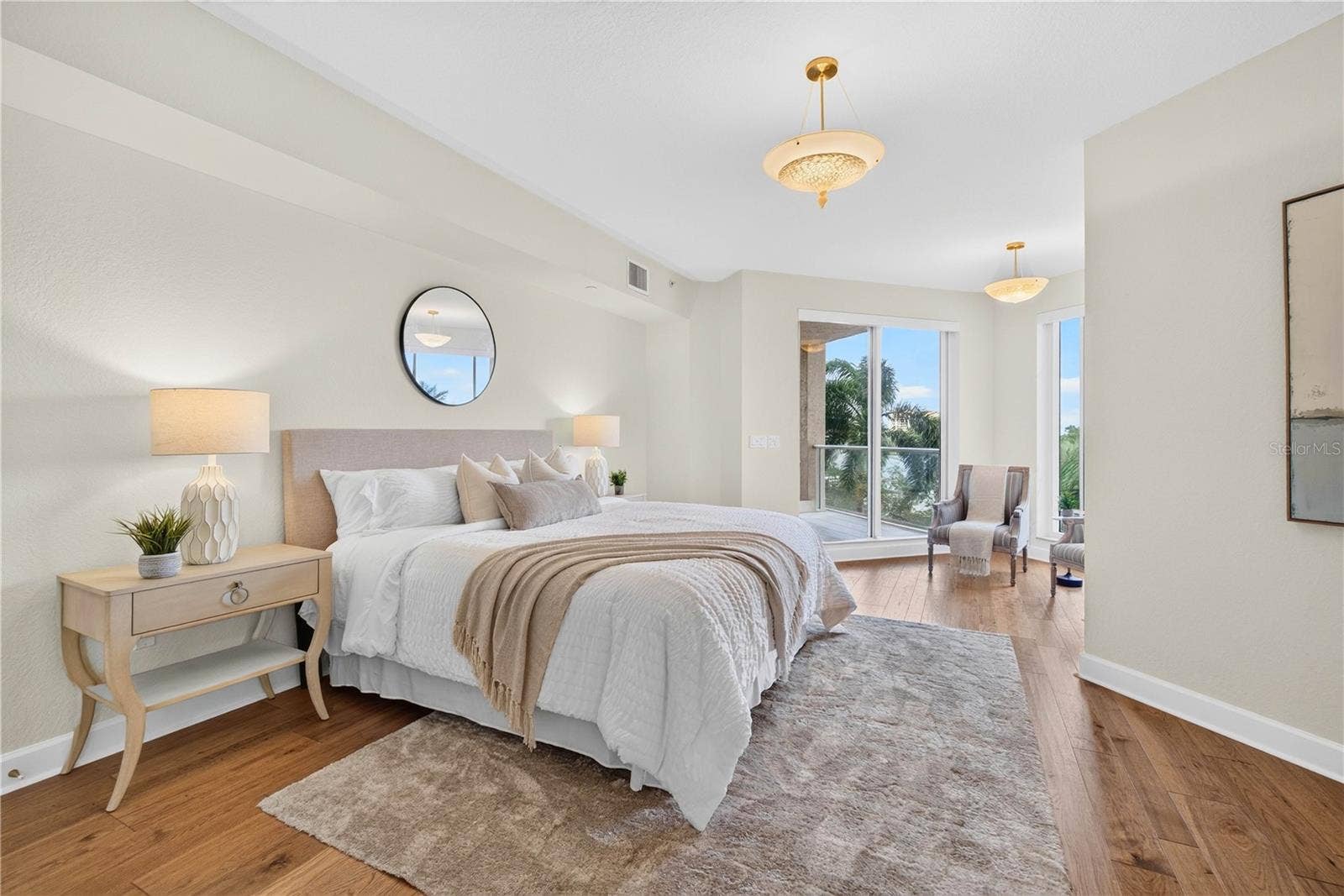 100 BEACH DRIVE NE, #401, St Petersburg, FL 33701 100 BEACH DRIVE NE, #401, St Petersburg, FL 33701
