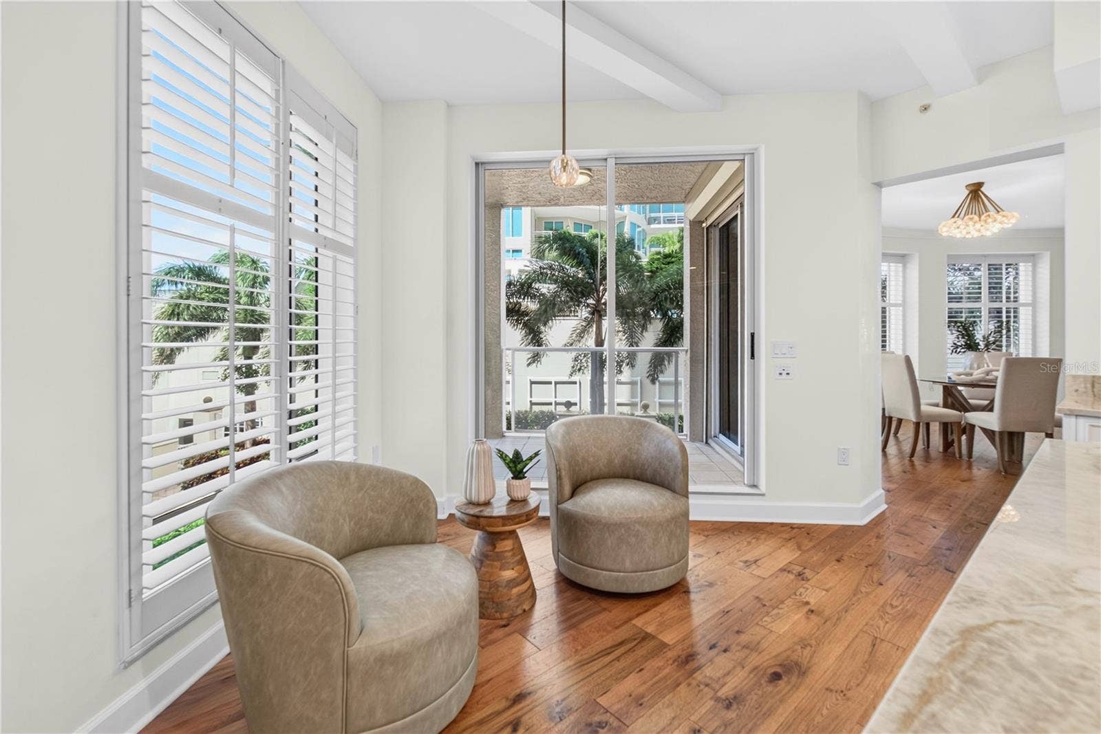 100 BEACH DRIVE NE, #401, St Petersburg, FL 33701 100 BEACH DRIVE NE, #401, St Petersburg, FL 33701