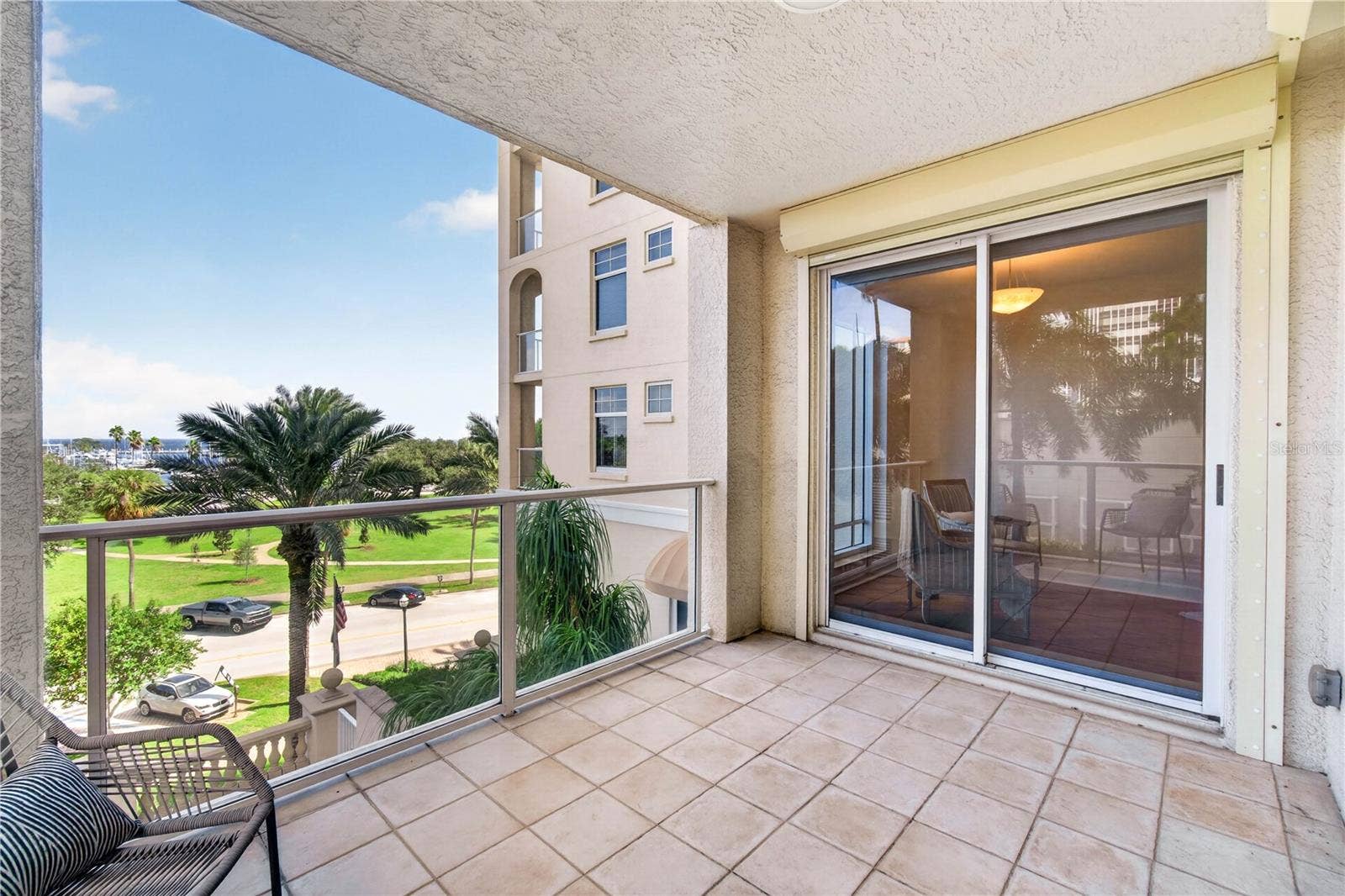100 BEACH DRIVE NE, #401, St Petersburg, FL 33701 100 BEACH DRIVE NE, #401, St Petersburg, FL 33701