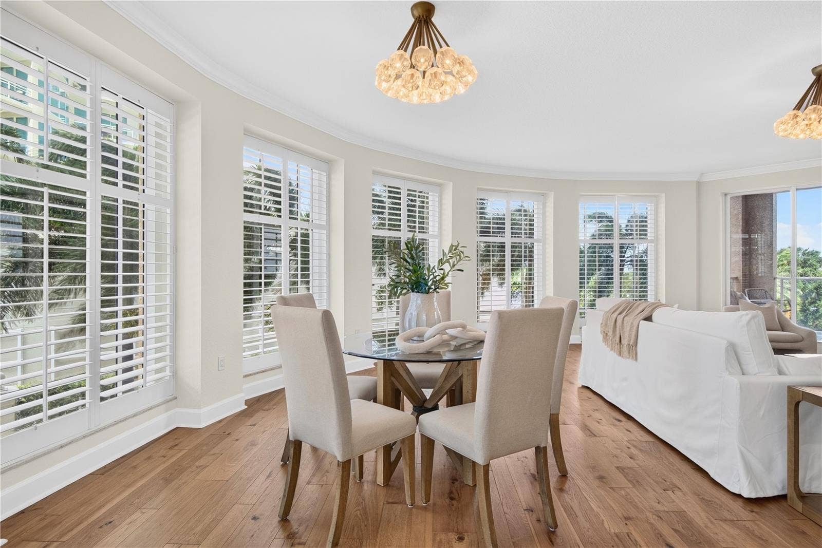 100 BEACH DRIVE NE, #401, St Petersburg, FL 33701 100 BEACH DRIVE NE, #401, St Petersburg, FL 33701