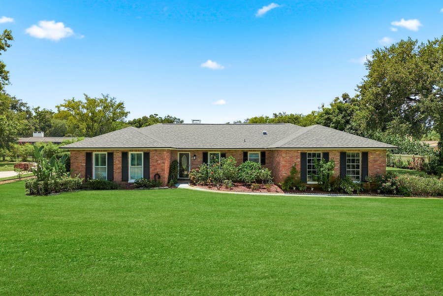 Property photo for 920 LAKE FOREST ROAD, Clearwater, FL