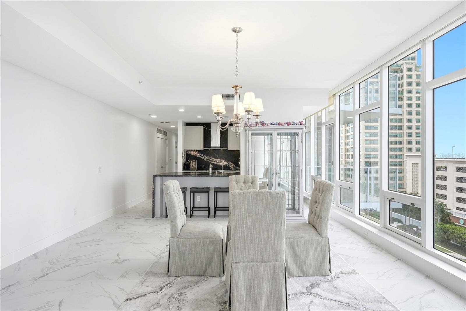 175 1ST STREET S, #1008, St Petersburg, FL 33701 175 1ST STREET S, #1008, St Petersburg, FL 33701