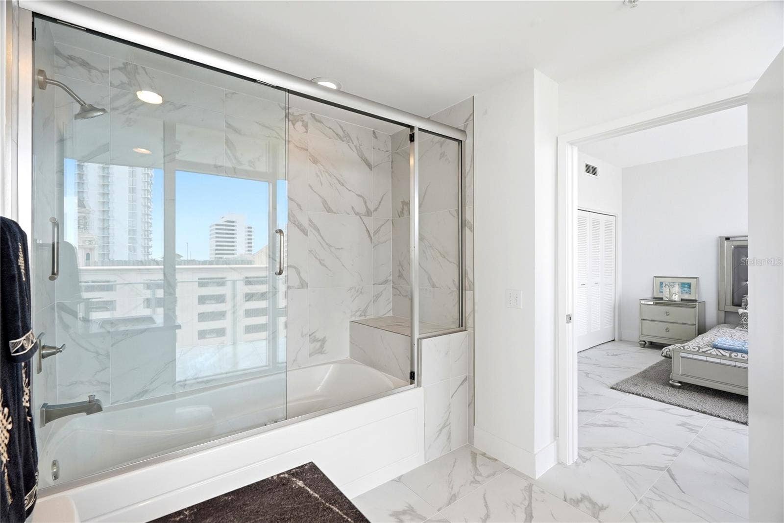 175 1ST STREET S, #1008, St Petersburg, FL 33701 175 1ST STREET S, #1008, St Petersburg, FL 33701
