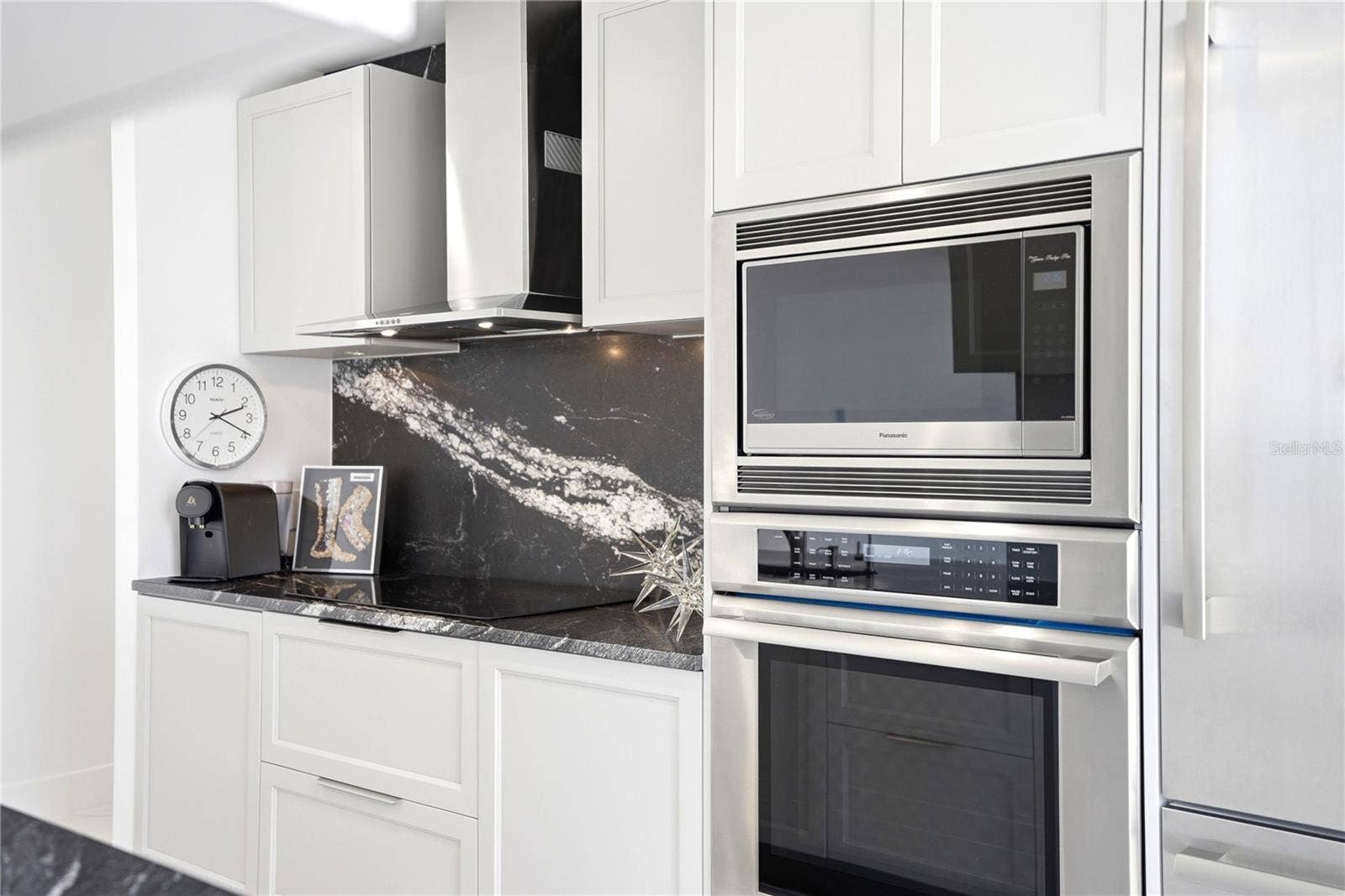 175 1ST STREET S, #1008, St Petersburg, FL 33701 175 1ST STREET S, #1008, St Petersburg, FL 33701