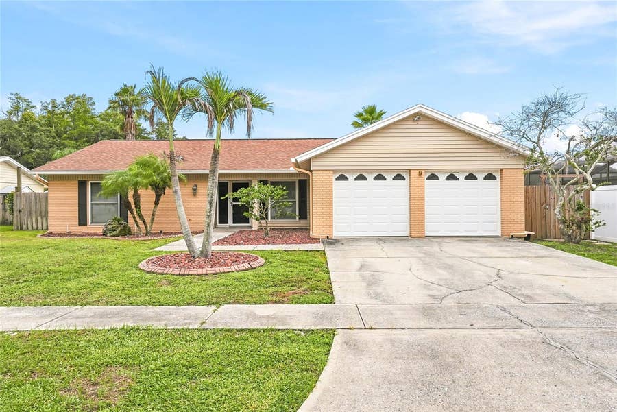 Property photo for 16403 BONNEVILLE DRIVE, Tampa, FL