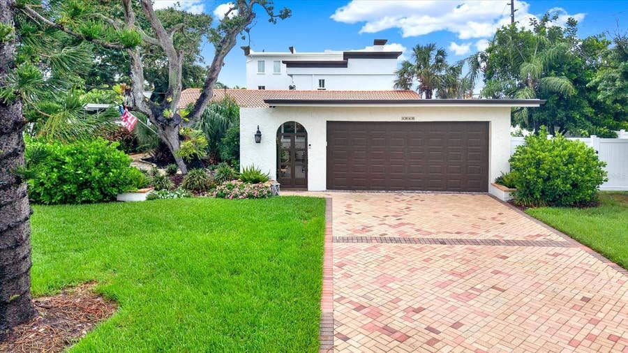 Property photo for 1040 PALM DRIVE, Belleair Beach, FL