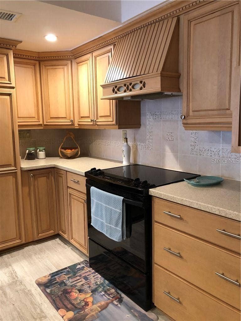 1460 GULF BOULEVARD, #302, Clearwater, FL 33767 1460 GULF BOULEVARD, #302, Clearwater, FL 33767