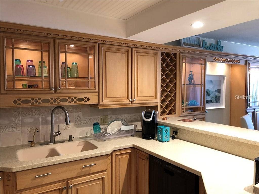 1460 GULF BOULEVARD, #302, Clearwater, FL 33767 1460 GULF BOULEVARD, #302, Clearwater, FL 33767