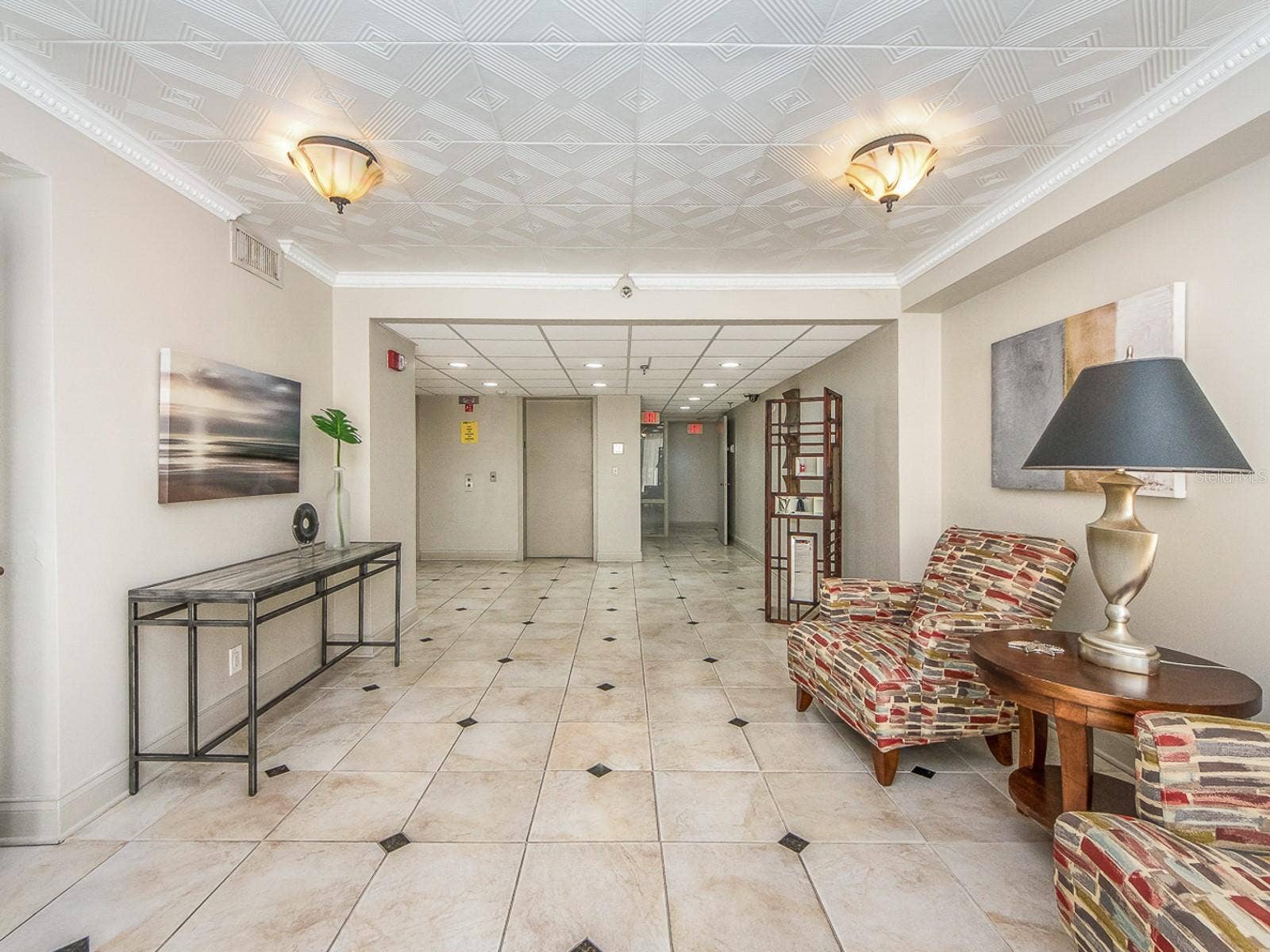 1460 GULF BOULEVARD, #302, Clearwater, FL 33767 Condo Lobby