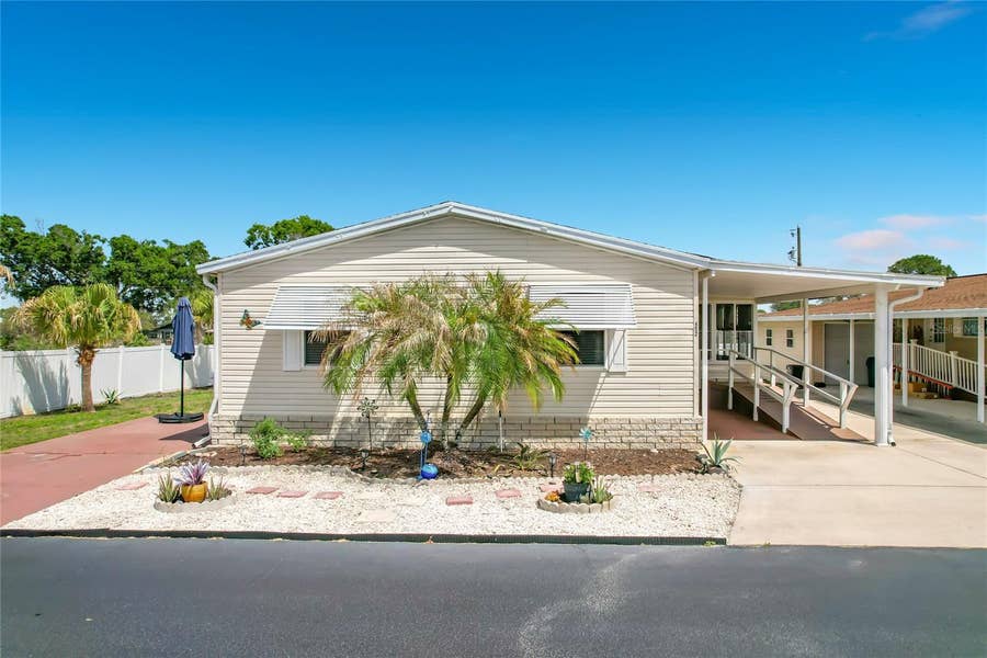 Property photo for 452 PAR DRIVE, Frostproof, FL