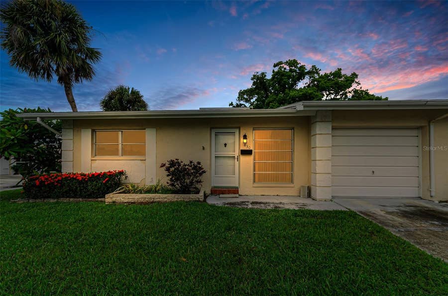 Property photo for 830 CAMBRIDGE COURT, Dunedin, FL