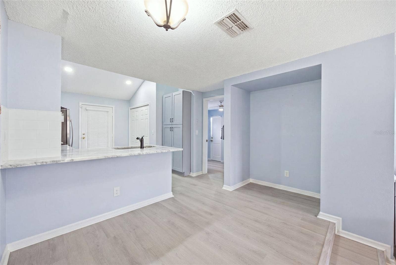 3401 CYPRESS HEAD COURT, Tampa, FL 33618