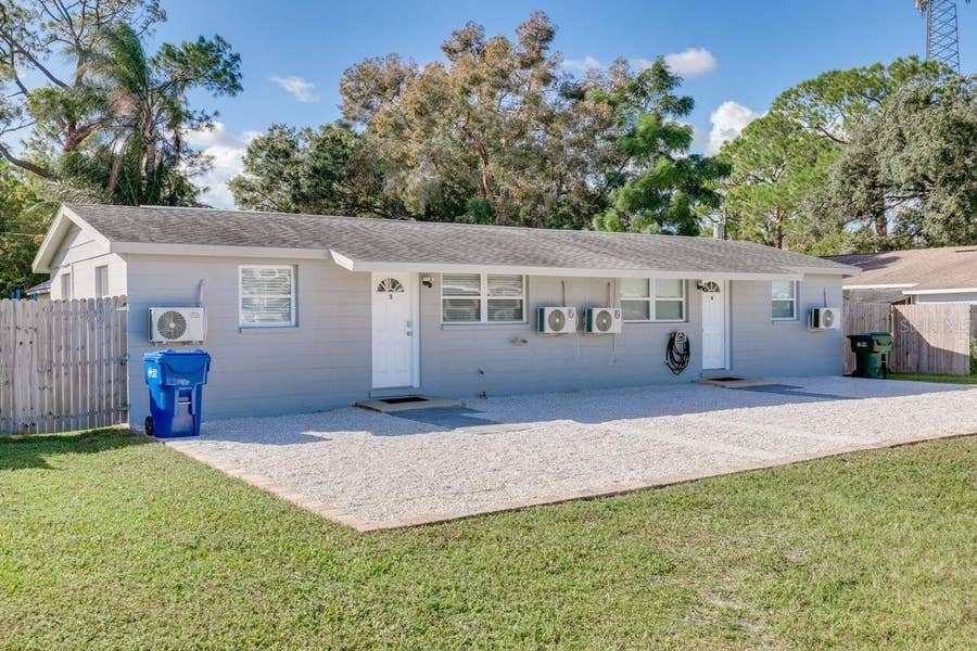 Property photo for 13496 W RENA DRIVE, Largo, FL
