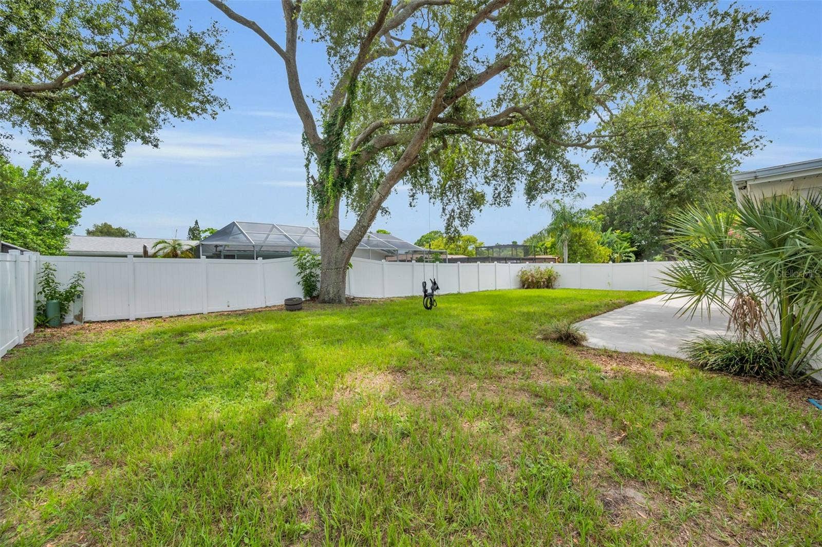 13760 87TH PLACE, Seminole, FL 33776 Huge fenced backyard