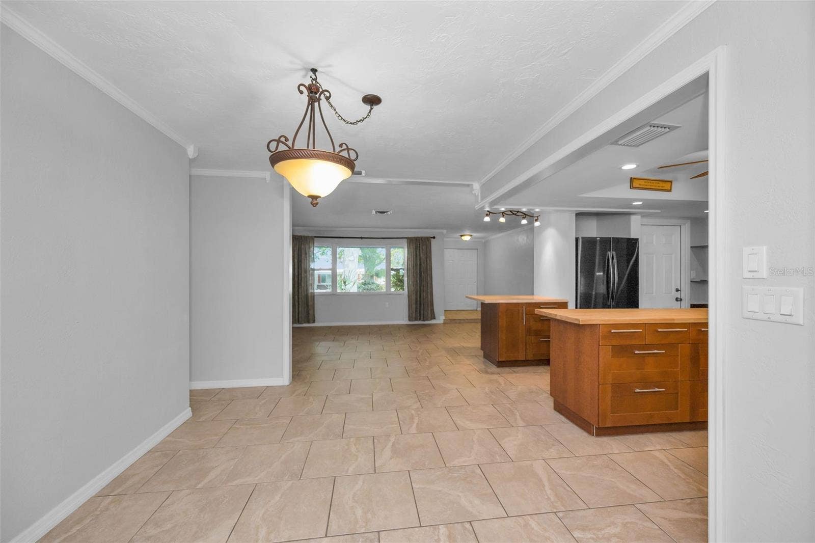 13760 87TH PLACE, Seminole, FL 33776 Dining area off the Kitchen