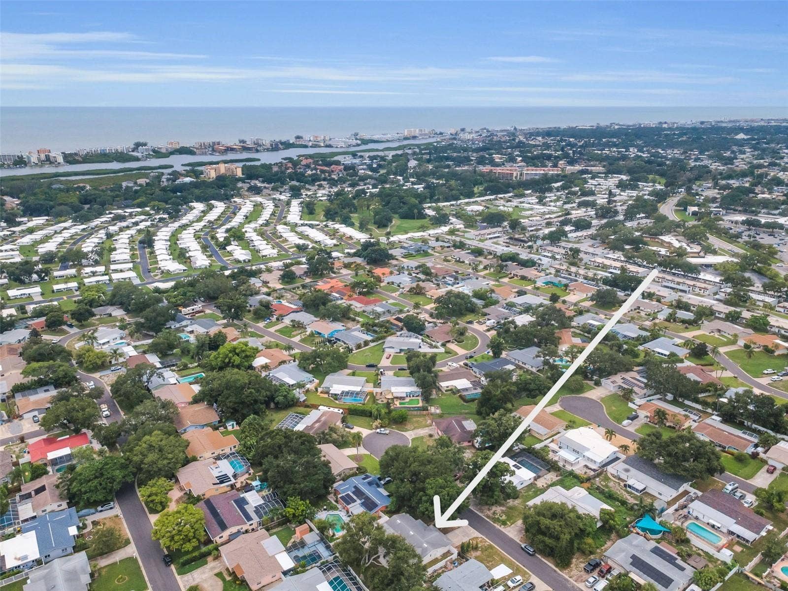 13760 87TH PLACE, Seminole, FL 33776 13760 87TH PLACE, Seminole, FL 33776