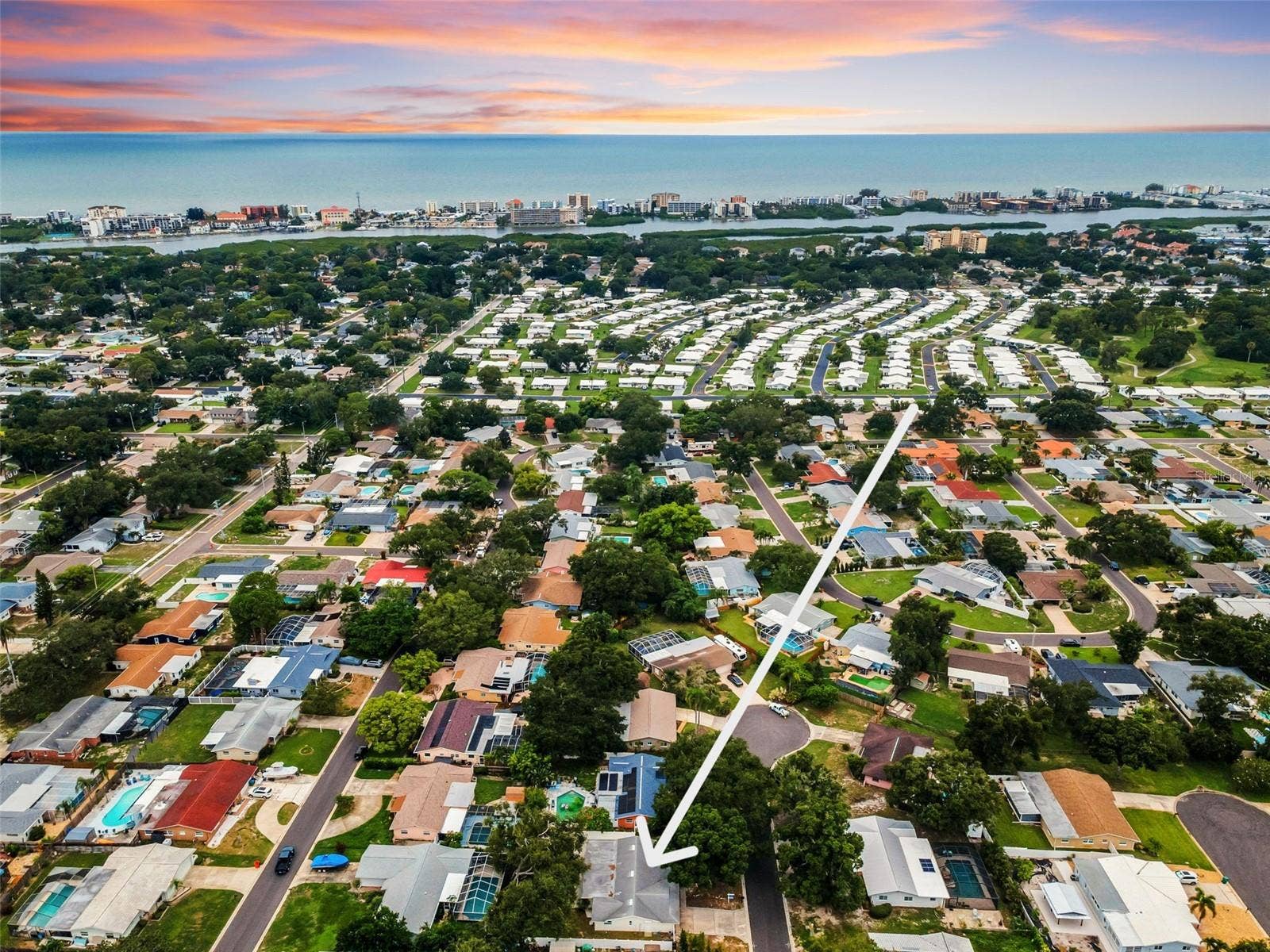 13760 87TH PLACE, Seminole, FL 33776 Just a short drive to the Beach!