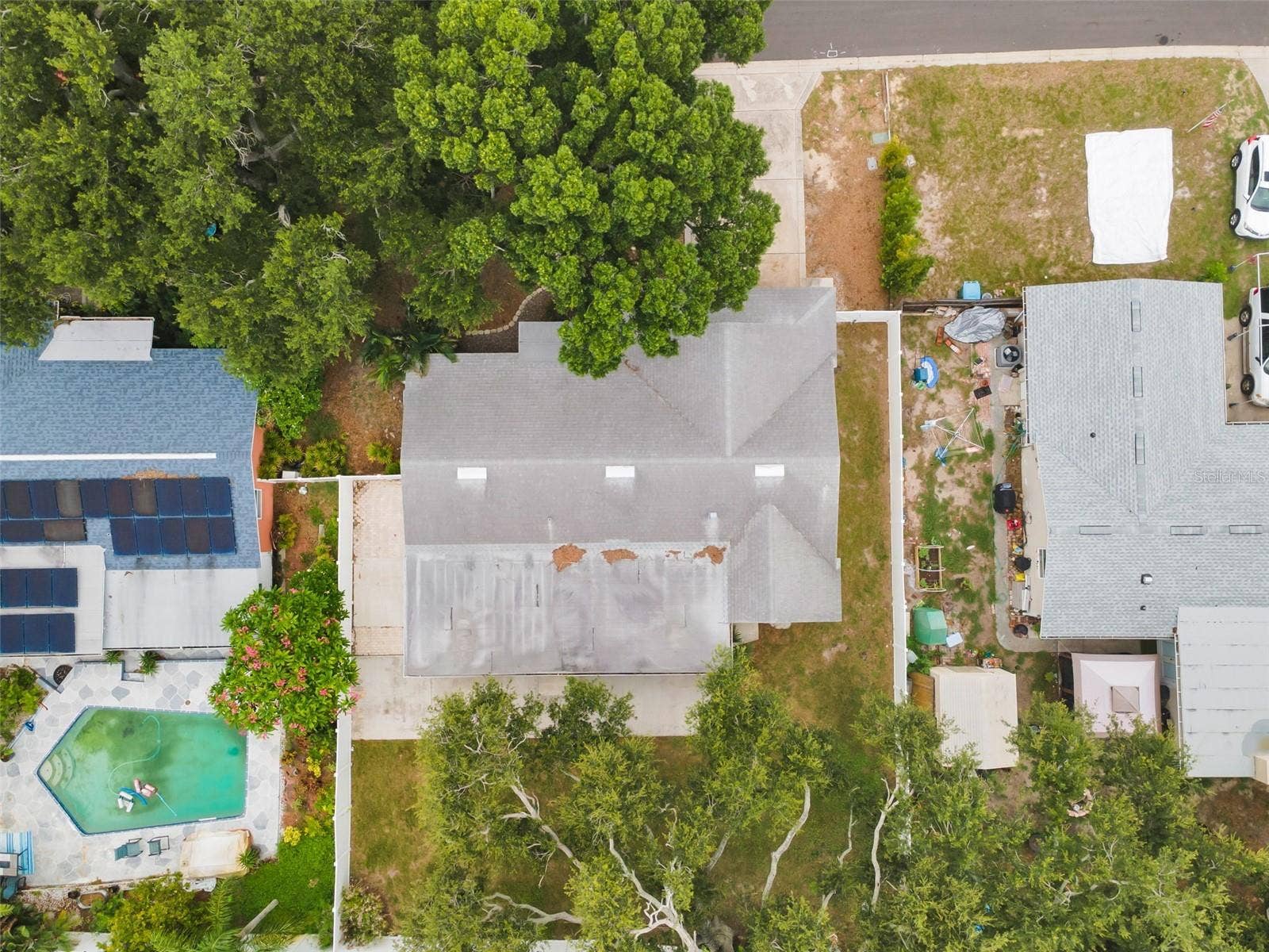 13760 87TH PLACE, Seminole, FL 33776 13760 87TH PLACE, Seminole, FL 33776
