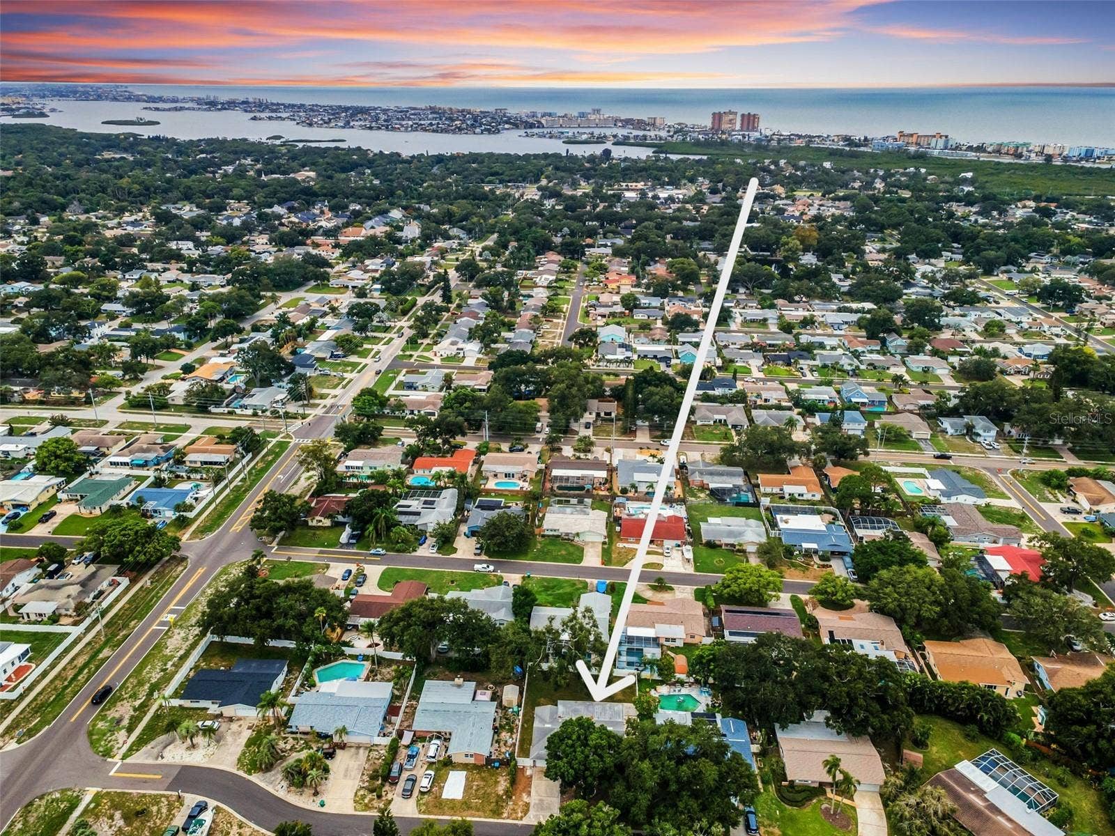 13760 87TH PLACE, Seminole, FL 33776 13760 87TH PLACE, Seminole, FL 33776