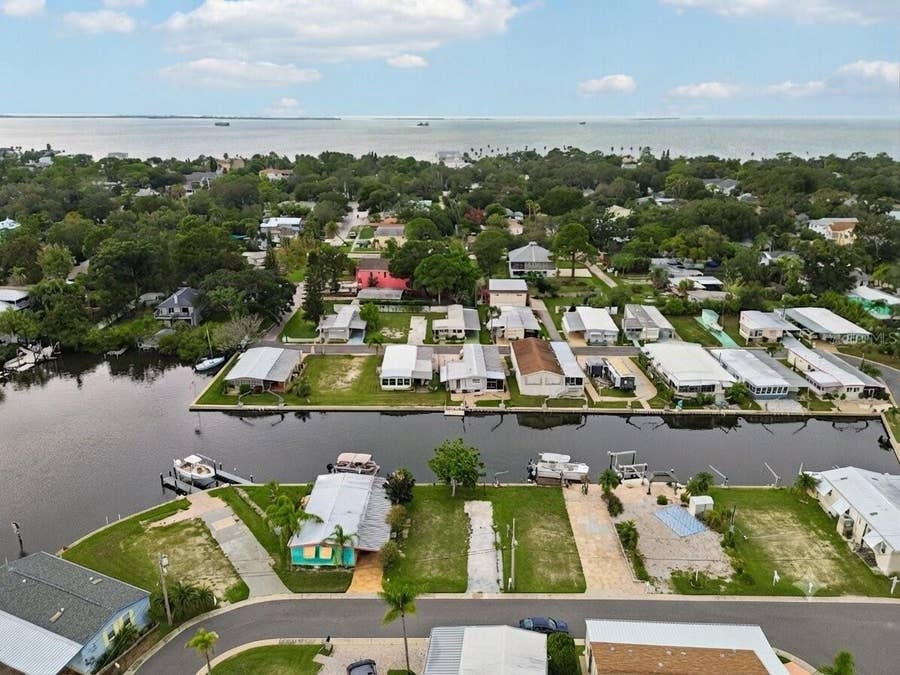 Property photo for 102 SCHOONER DRIVE, #102, Palm Harbor, FL