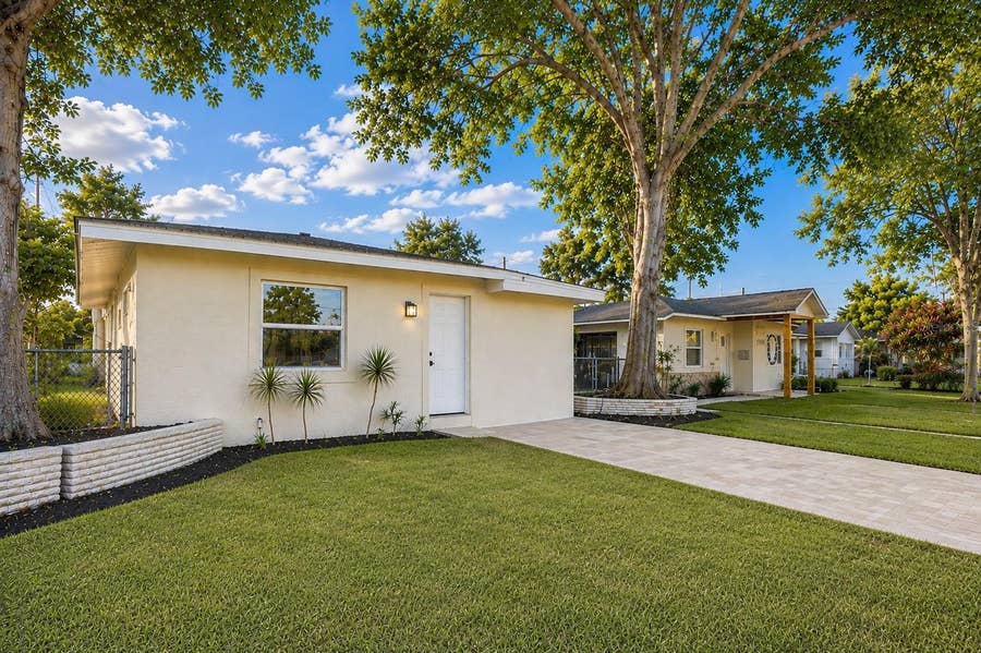 Property photo for 5532 6TH AVENUE N, St Petersburg, FL