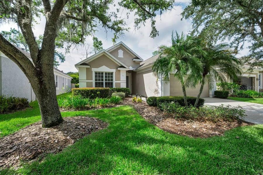 Property photo for 18104 HAMDEN PARK WAY, Tampa, FL