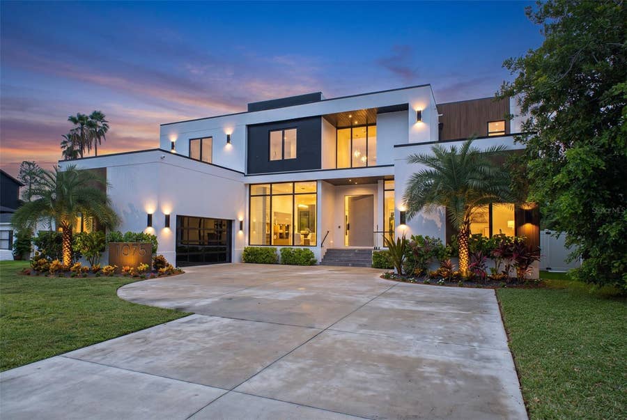 Property photo for 1076 SNELL ISLE BOULEVARD NE, St Petersburg, FL