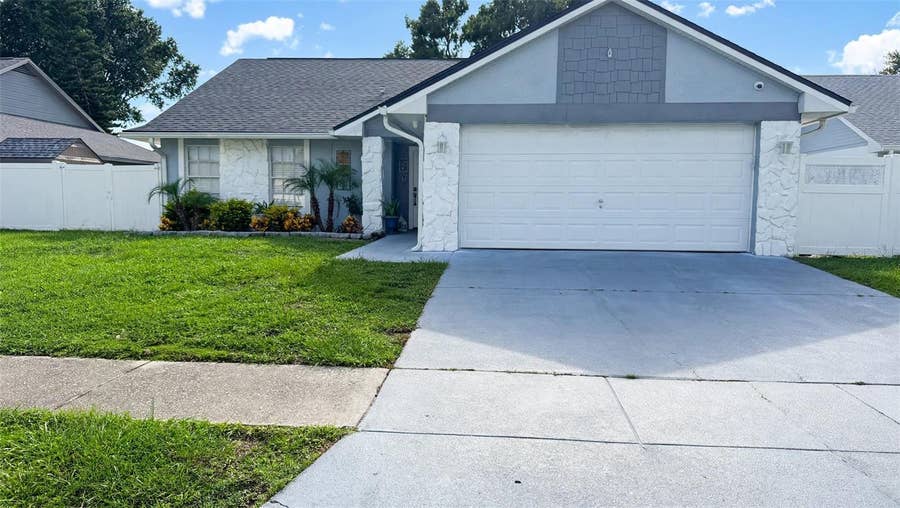 Property photo for 7102 HOLLOWELL DRIVE, Tampa, FL