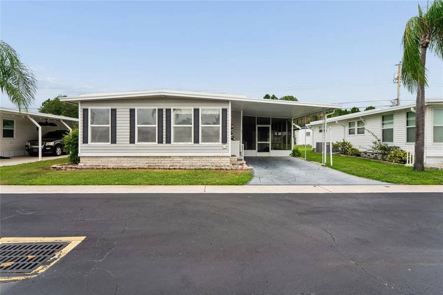 Property photo for 2000 E BAY DRIVE, #25, Largo, FL