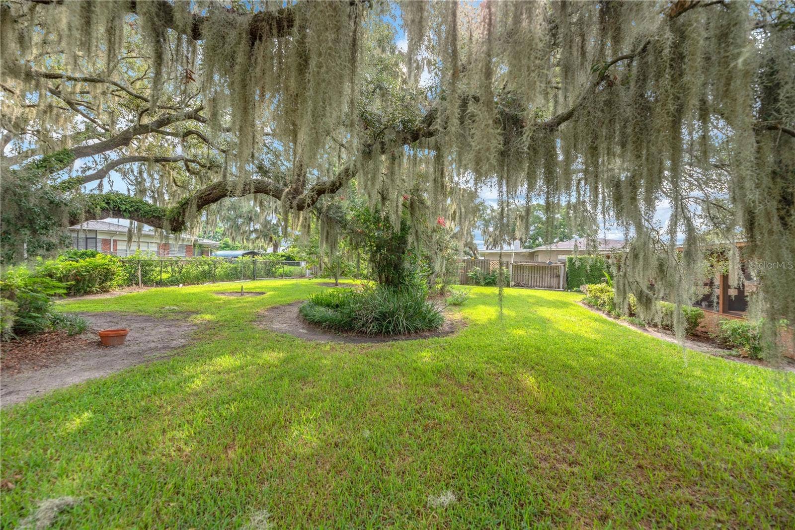 110 ASHBROOK DRIVE, Brandon, FL 33511 110 ASHBROOK DRIVE, Brandon, FL 33511
