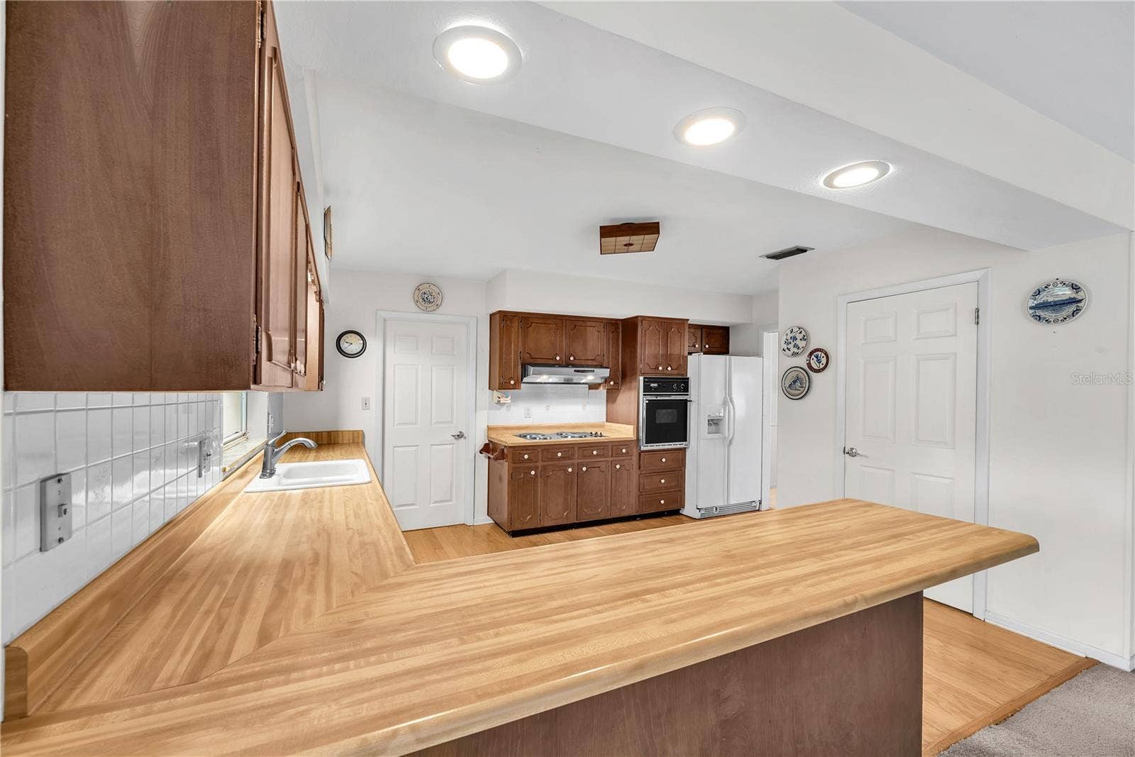 110 ASHBROOK DRIVE, Brandon, FL 33511 110 ASHBROOK DRIVE, Brandon, FL 33511