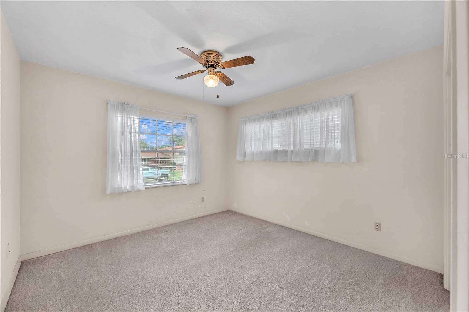 110 ASHBROOK DRIVE, Brandon, FL 33511 110 ASHBROOK DRIVE, Brandon, FL 33511