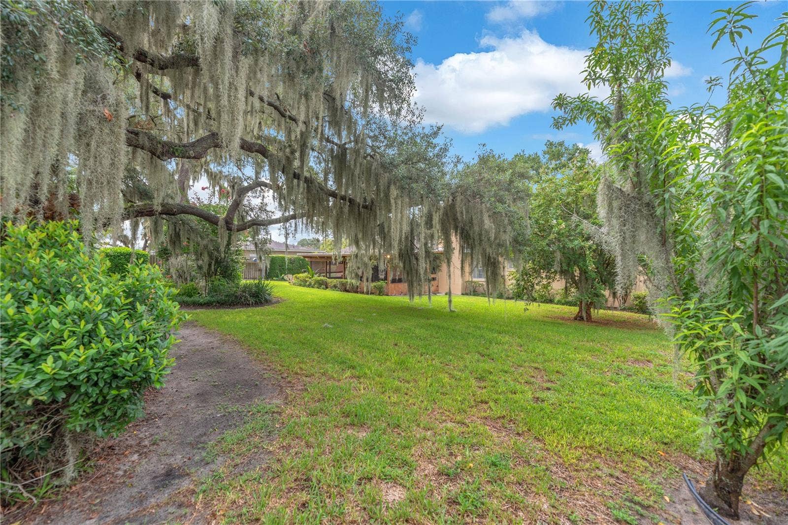 110 ASHBROOK DRIVE, Brandon, FL 33511 110 ASHBROOK DRIVE, Brandon, FL 33511