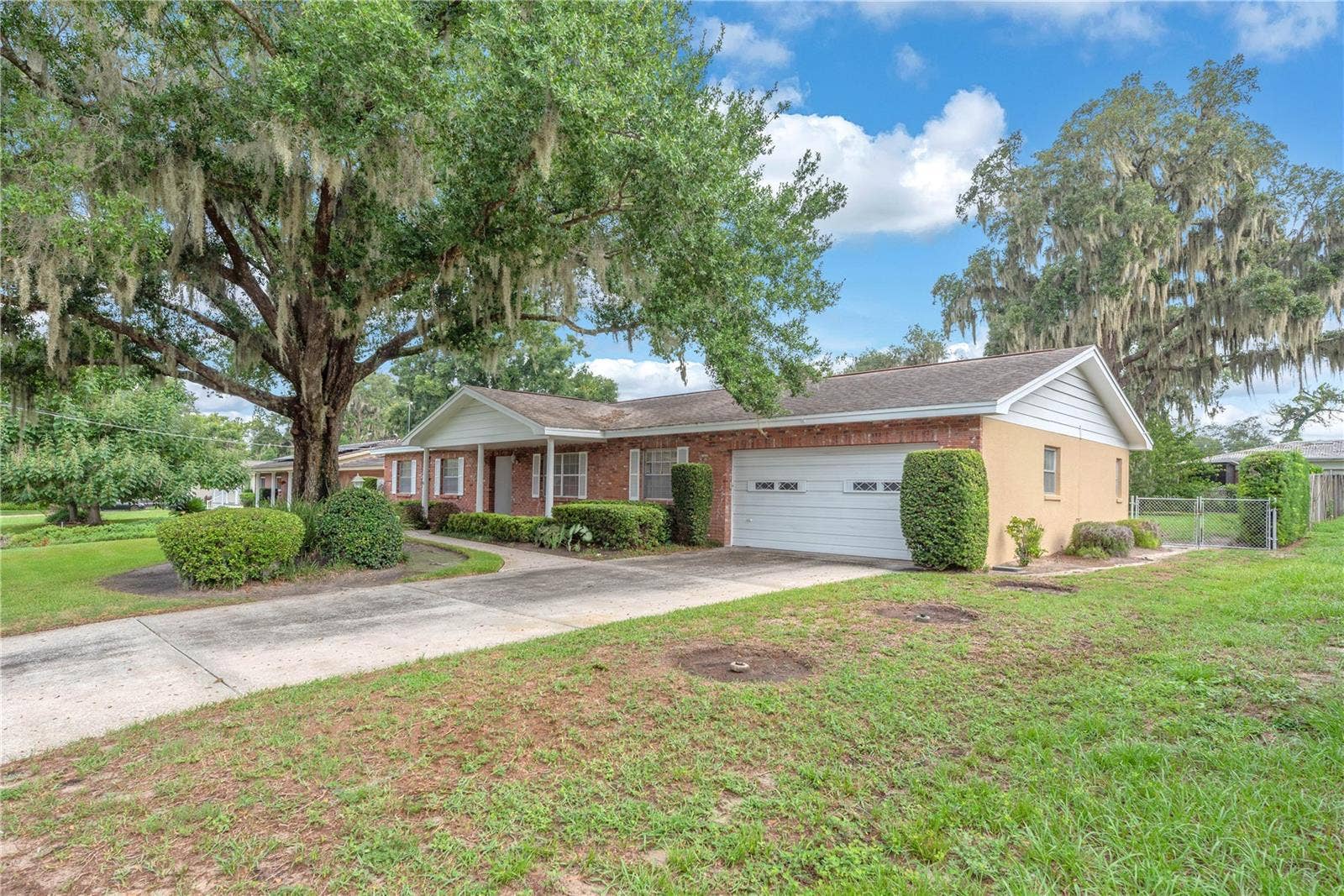 110 ASHBROOK DRIVE, Brandon, FL 33511 110 ASHBROOK DRIVE, Brandon, FL 33511