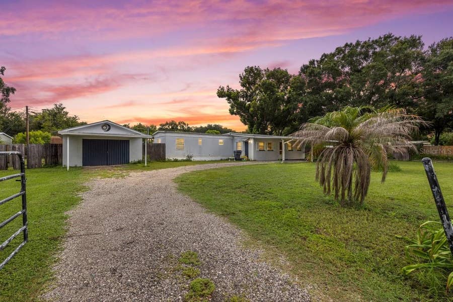 Property photo for 1733 OAKLAND ROAD W, Lakeland, FL