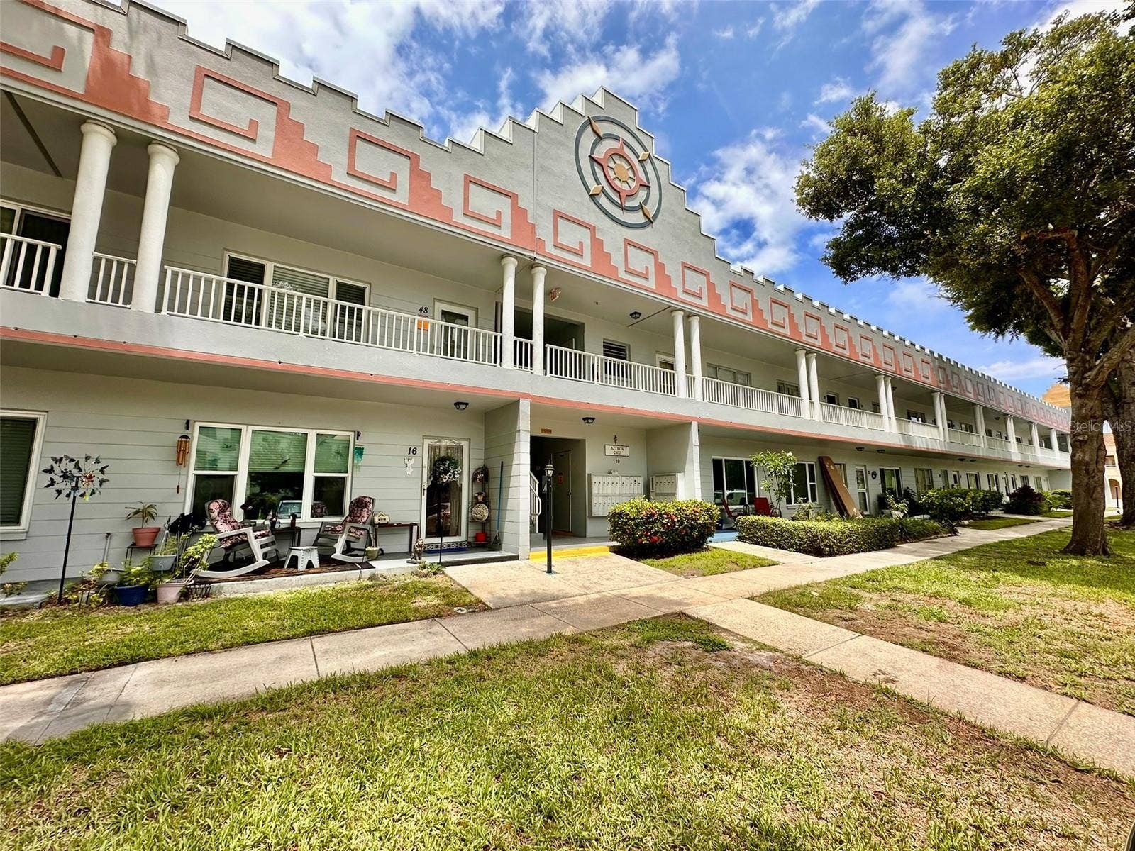 2100 WORLD PARKWAY BOULEVARD, #50, Clearwater, FL 33763 2100 WORLD PARKWAY BOULEVARD, #50, Clearwater, FL 33763