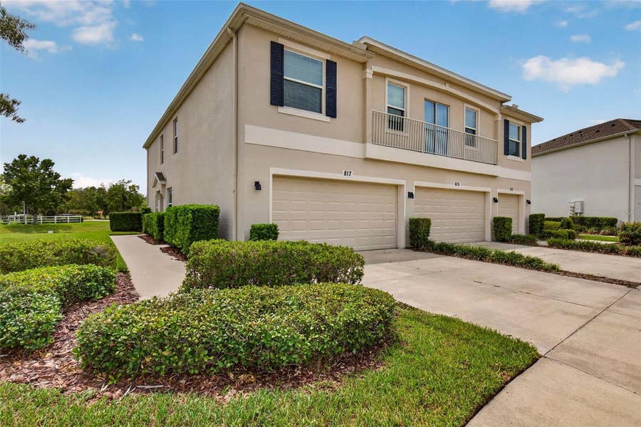 Property photo for 817 ASHENTREE DRIVE, Plant City, FL