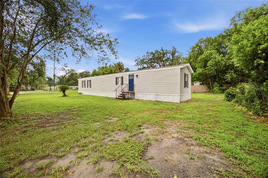 Property photo for 11602 LEWIS AVENUE, Thonotosassa, FL