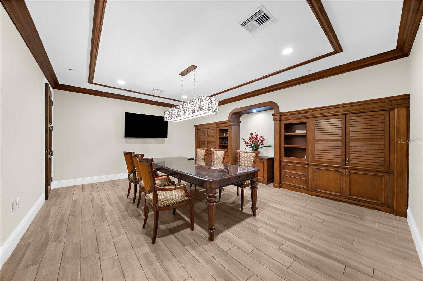 11 BAYMONT STREET, #308, Clearwater Beach, FL 33767 11 BAYMONT STREET, #308, Clearwater Beach, FL 33767
