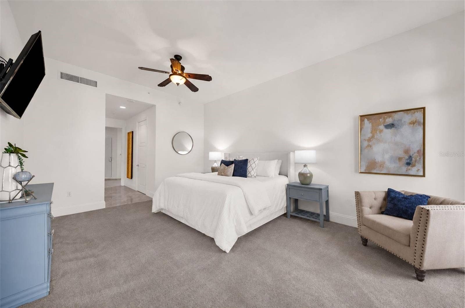 11 BAYMONT STREET, #308, Clearwater Beach, FL 33767 11 BAYMONT STREET, #308, Clearwater Beach, FL 33767