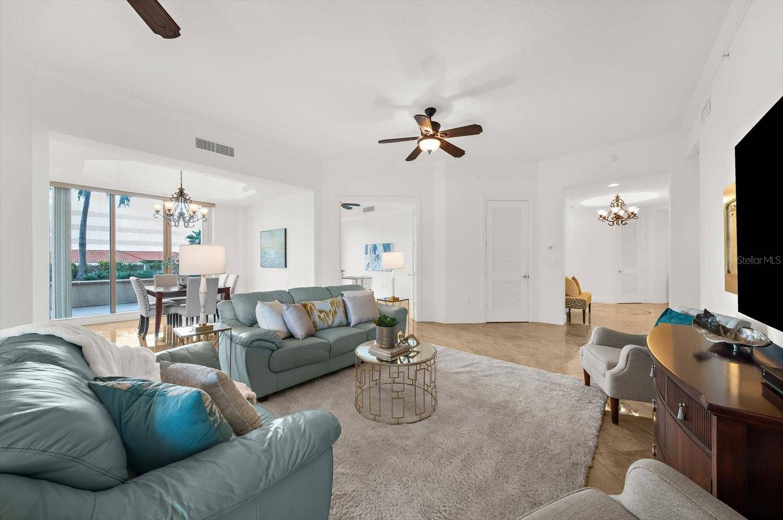11 BAYMONT STREET, #308, Clearwater Beach, FL 33767 11 BAYMONT STREET, #308, Clearwater Beach, FL 33767