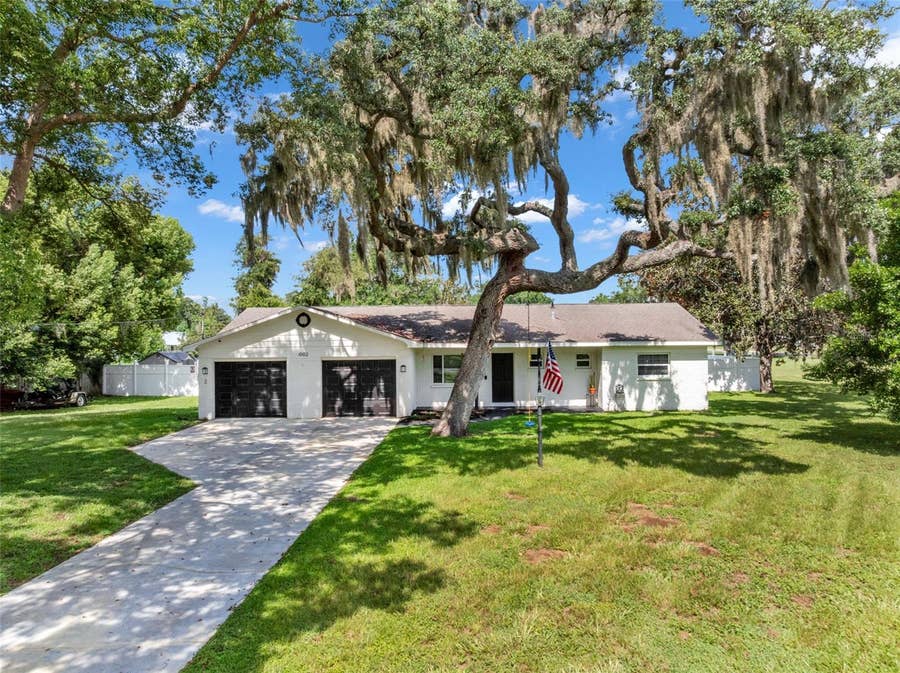 Property photo for 1002 KAY JEAN DRIVE, Valrico, FL